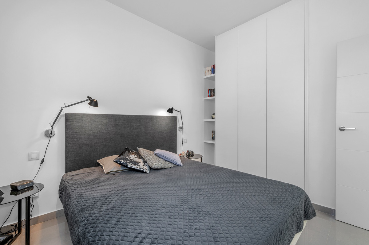 Appartement te koop in Guardamar del Segura | 4 slaapkamers H5455153