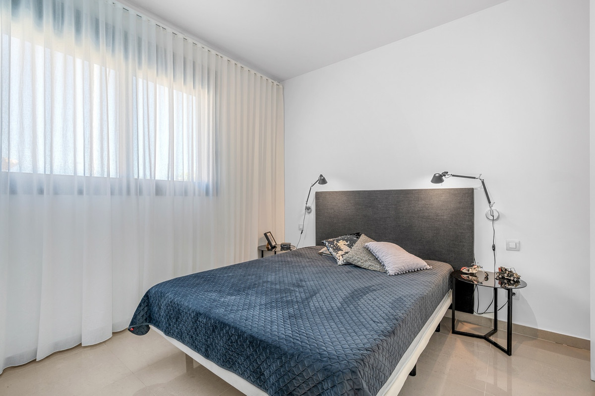 Appartement te koop in Guardamar del Segura | 4 slaapkamers H5455153