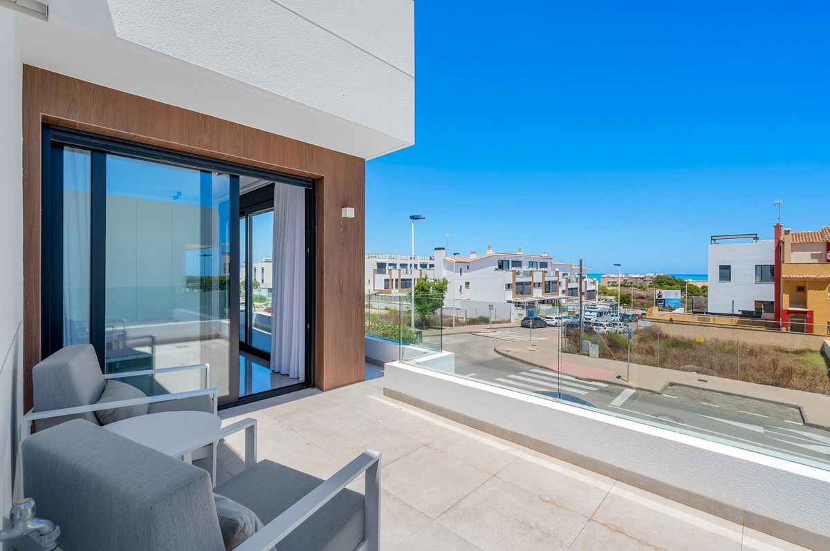 Appartement te koop in Guardamar del Segura | 4 slaapkamers H5455153