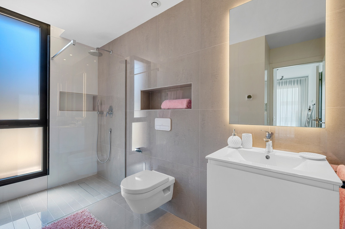 Appartement te koop in Guardamar del Segura | 4 slaapkamers H5455153
