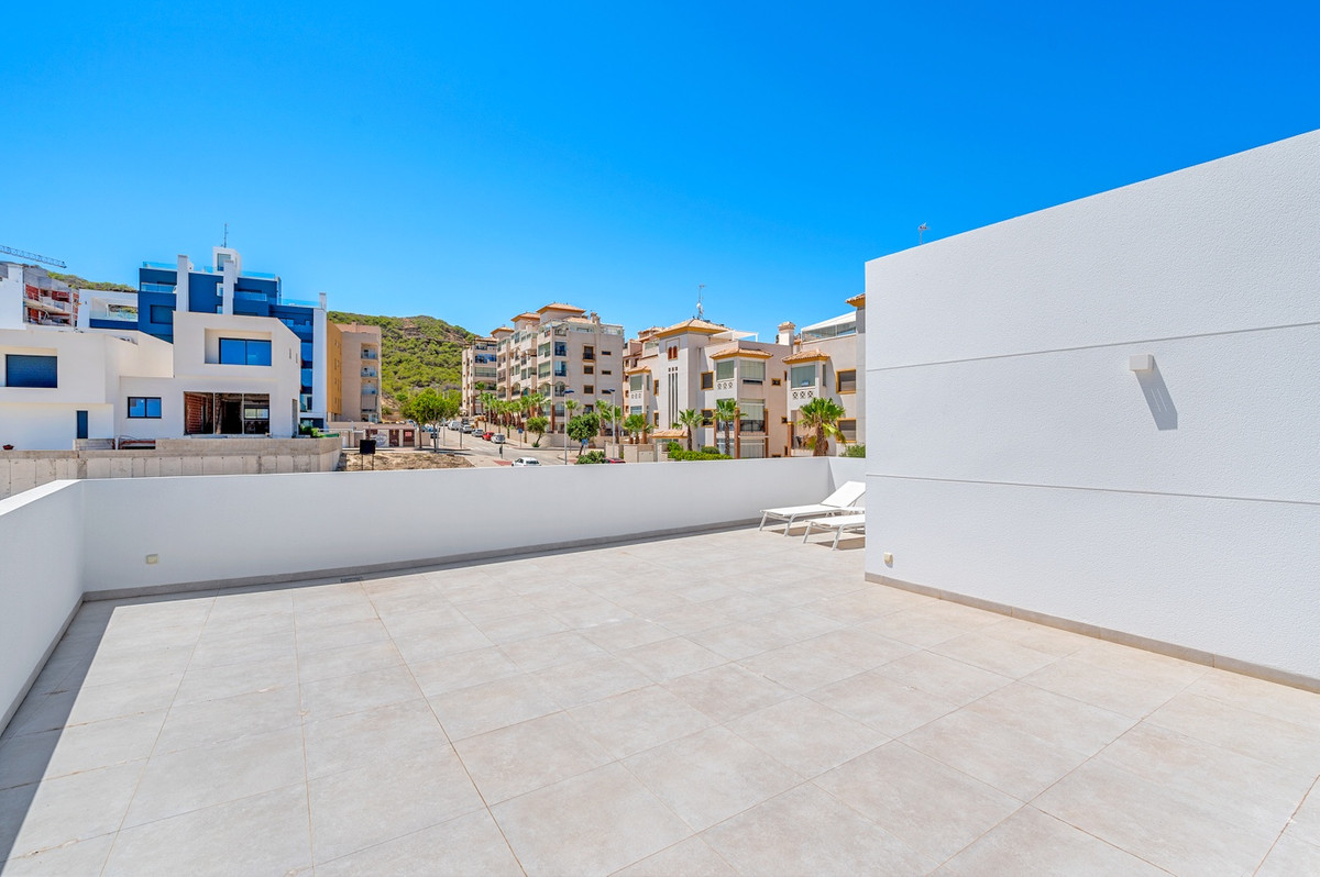 Appartement te koop in Guardamar del Segura | 4 slaapkamers H5455153