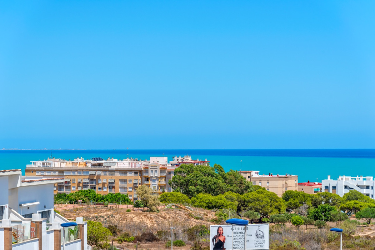 Appartement te koop in Guardamar del Segura | 4 slaapkamers H5455153