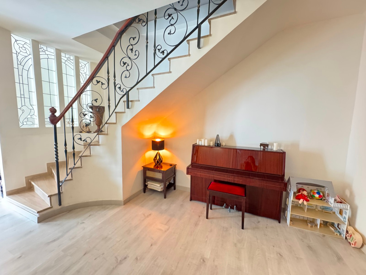 Appartement te koop in Guardamar del Segura | 5 slaapkamers H5471641