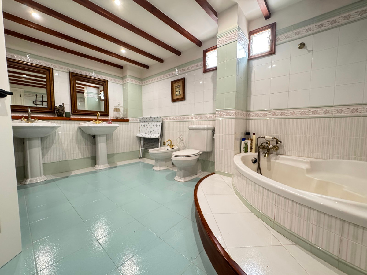 Appartement te koop in Guardamar del Segura | 5 slaapkamers H5471641