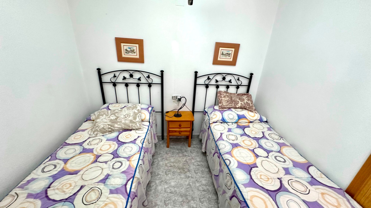 Appartement te koop in Guardamar del Segura | 2 slaapkamers H5505829