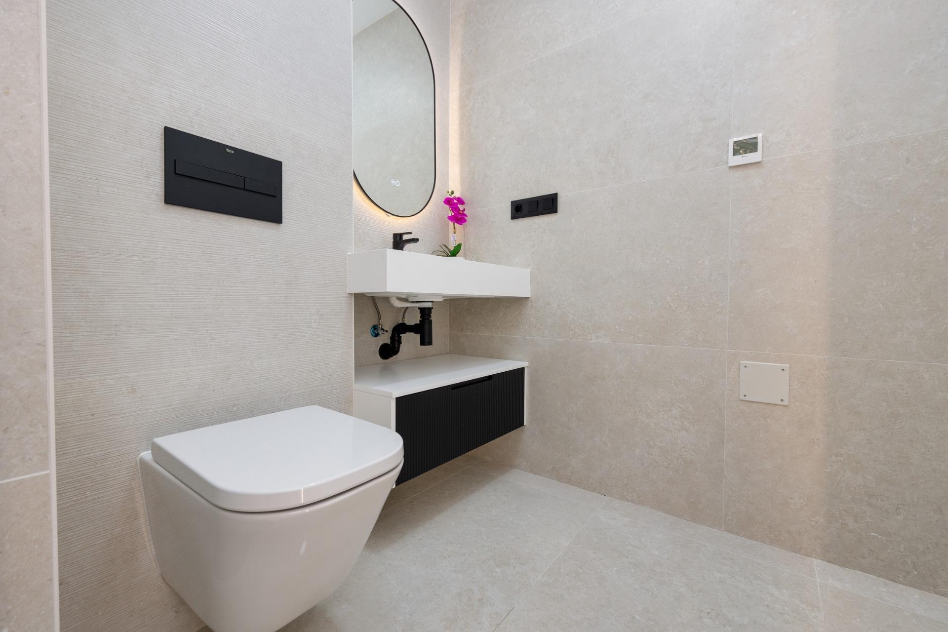 Appartement te koop in Guardamar del Segura | 2 slaapkamers H9718
