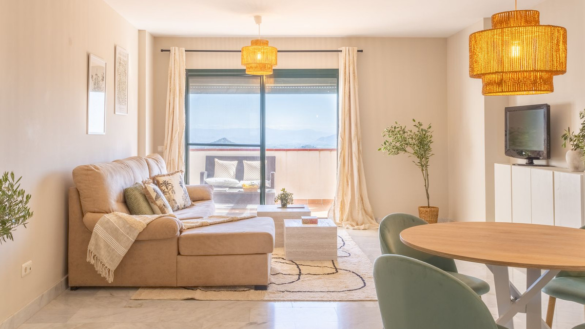 Penthouse in Guaro-1