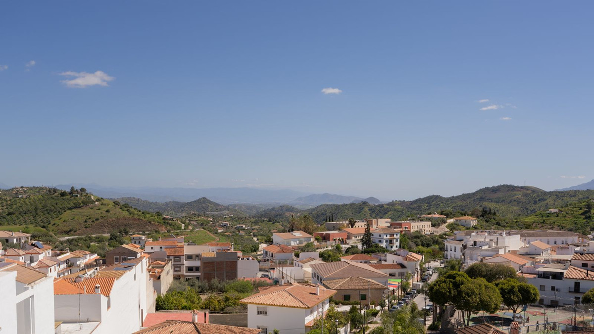 Penthouse in Guaro-20
