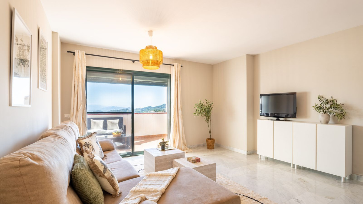 Penthouse in Guaro-26
