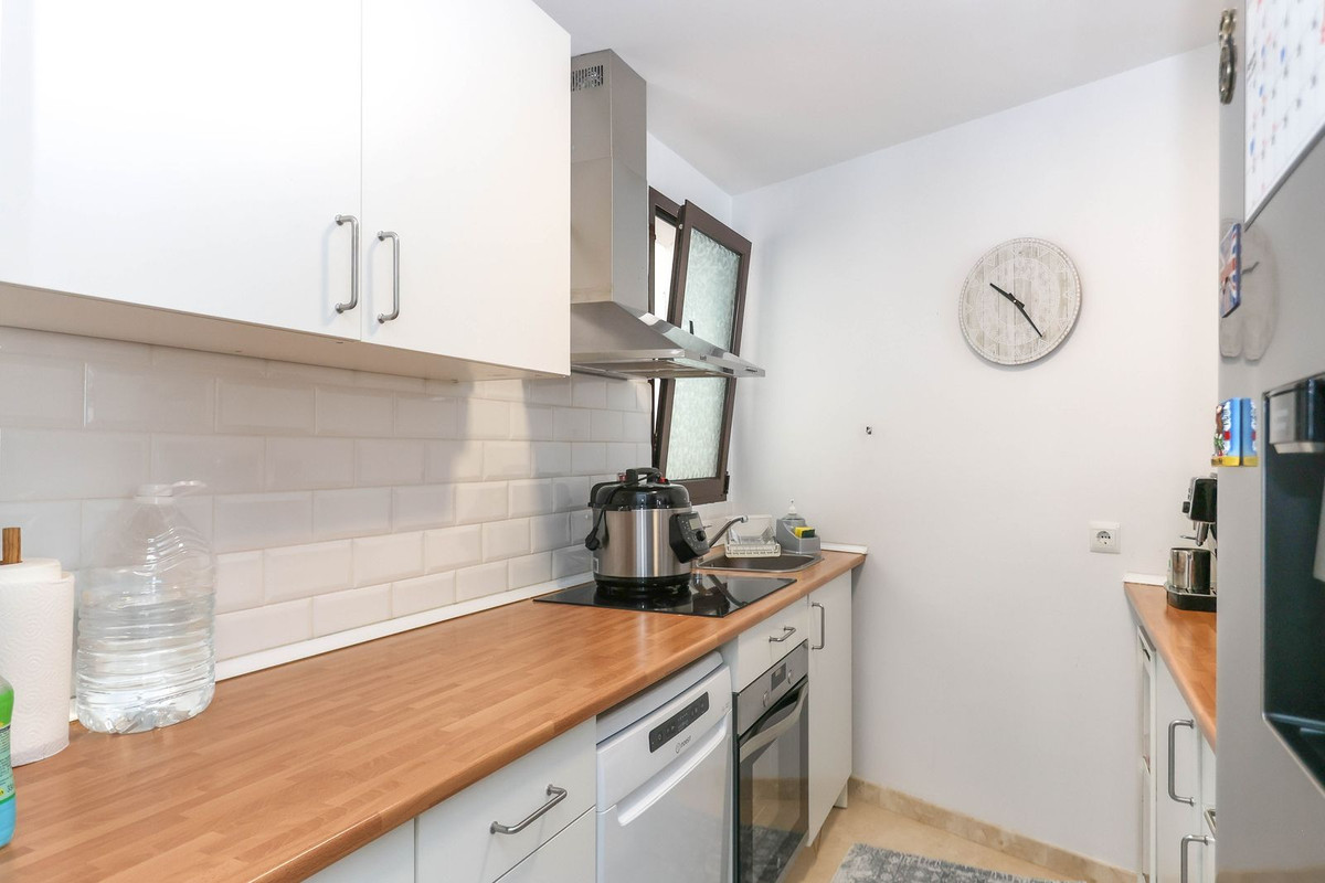 Appartement te koop in Guaro | 2 slaapkamers H5057464