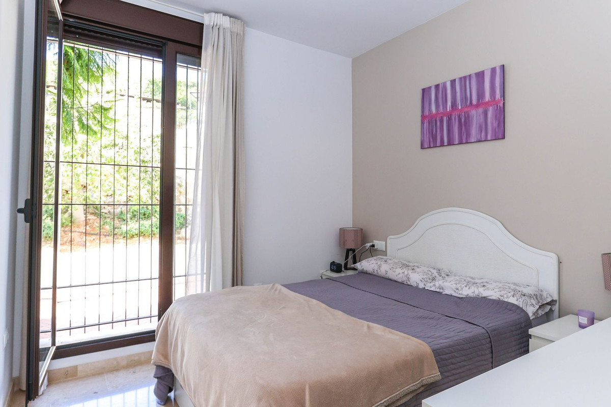 Appartement te koop in Guaro | 2 slaapkamers H5057464