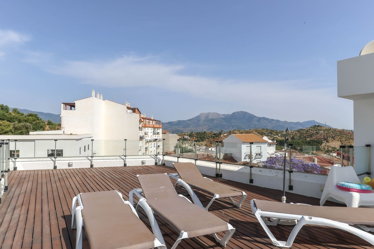 Appartement te koop in Guaro | 2 slaapkamers H5057464