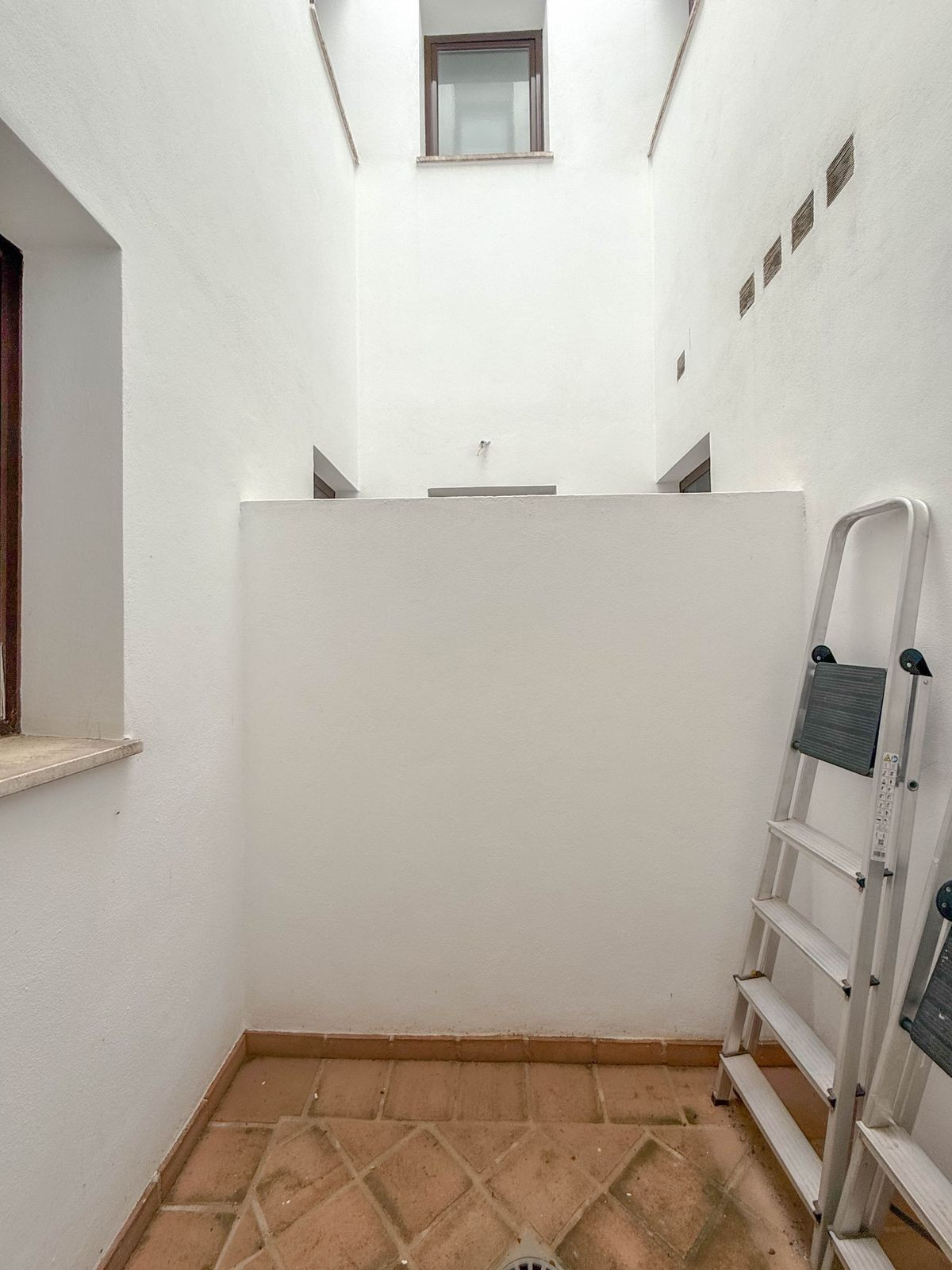 Appartement te koop in Guaro | 2 slaapkamers H5057464