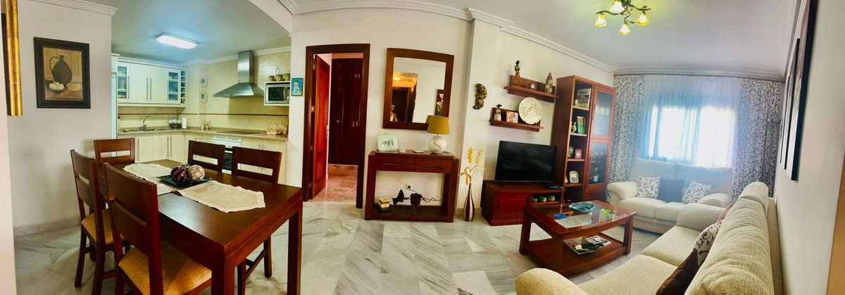 Appartement te koop in Guaro | 2 slaapkamers H5145976