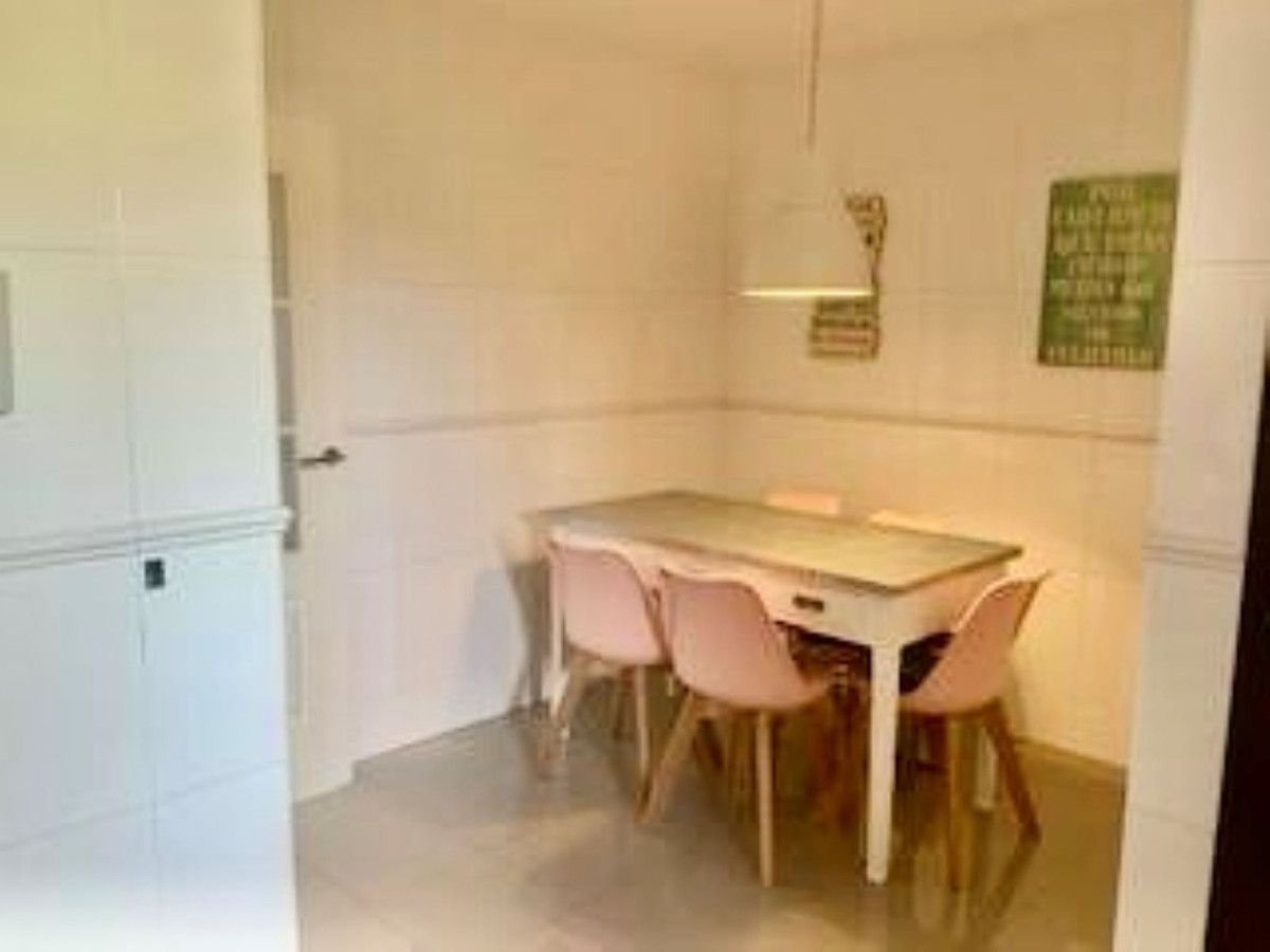 Tussenverdieping Appartement in Hacienda del Sol-17