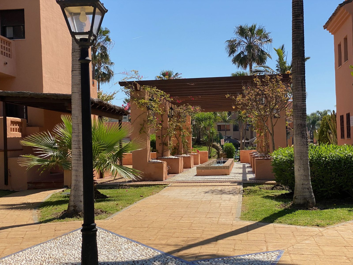 Tussenverdieping Appartement in Hacienda del Sol-24