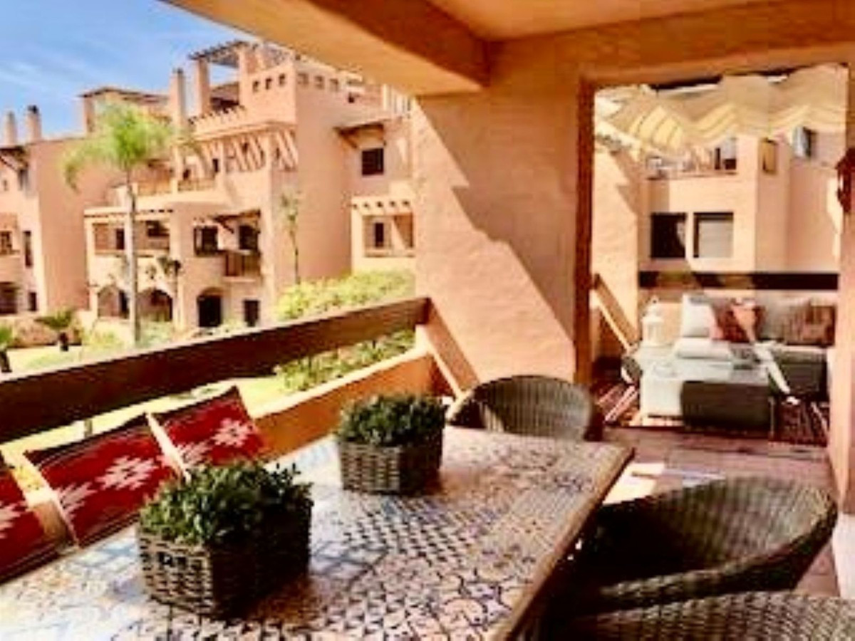 Tussenverdieping Appartement in Hacienda del Sol-5