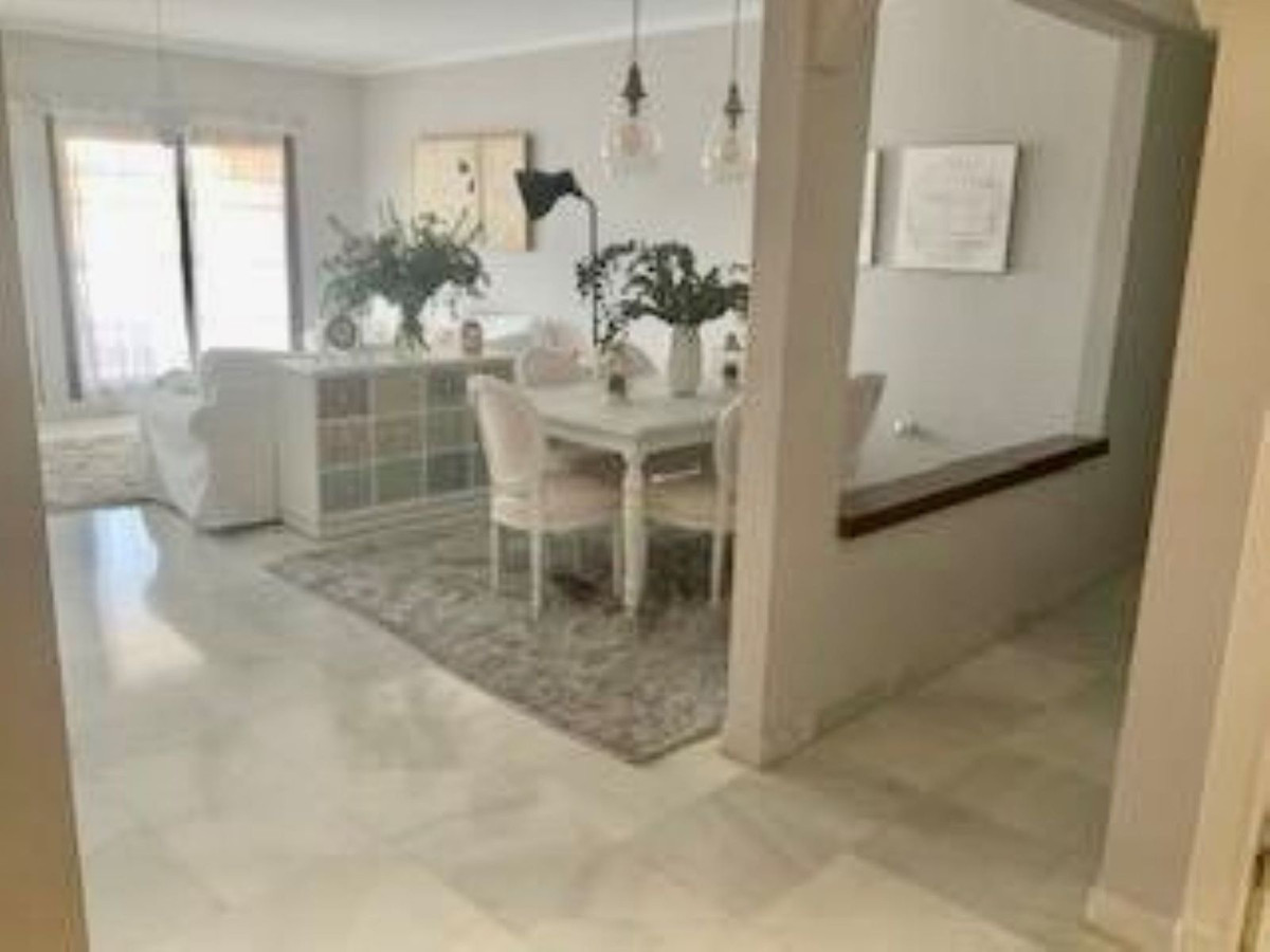 Tussenverdieping Appartement in Hacienda del Sol-8