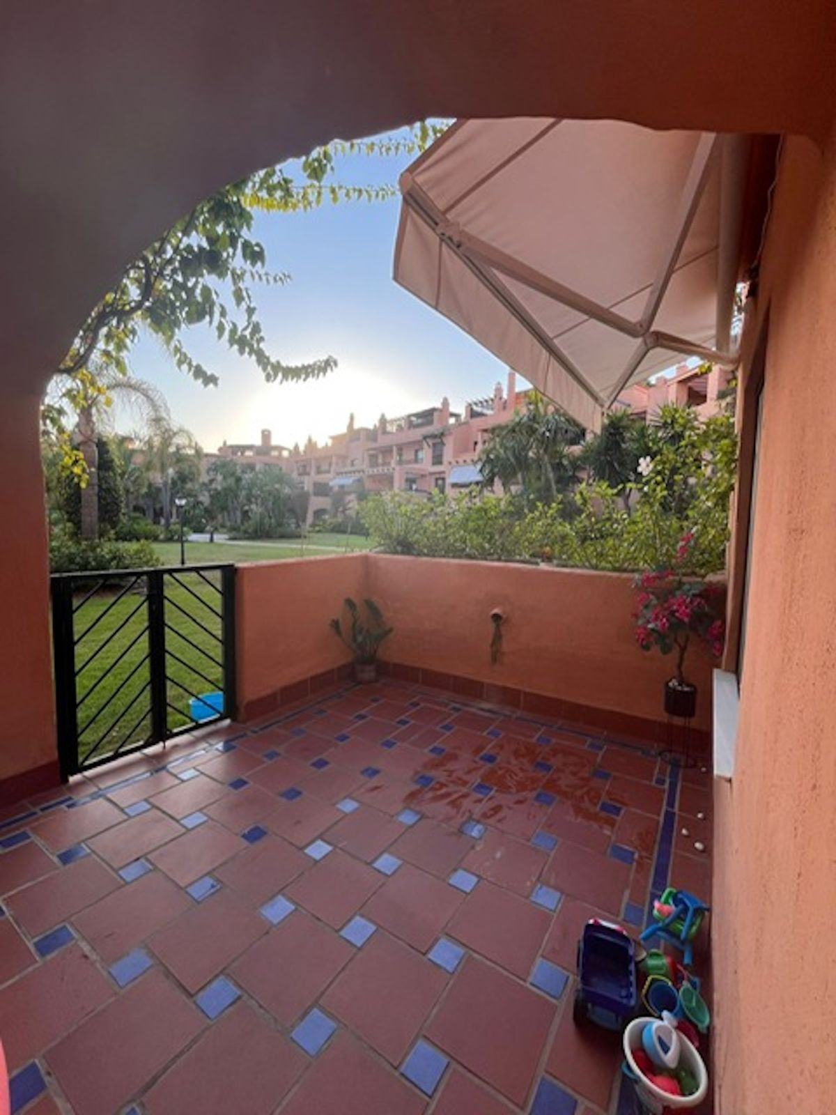 Apartment for sale in Hacienda del Sol | 2 bedrooms H5121781