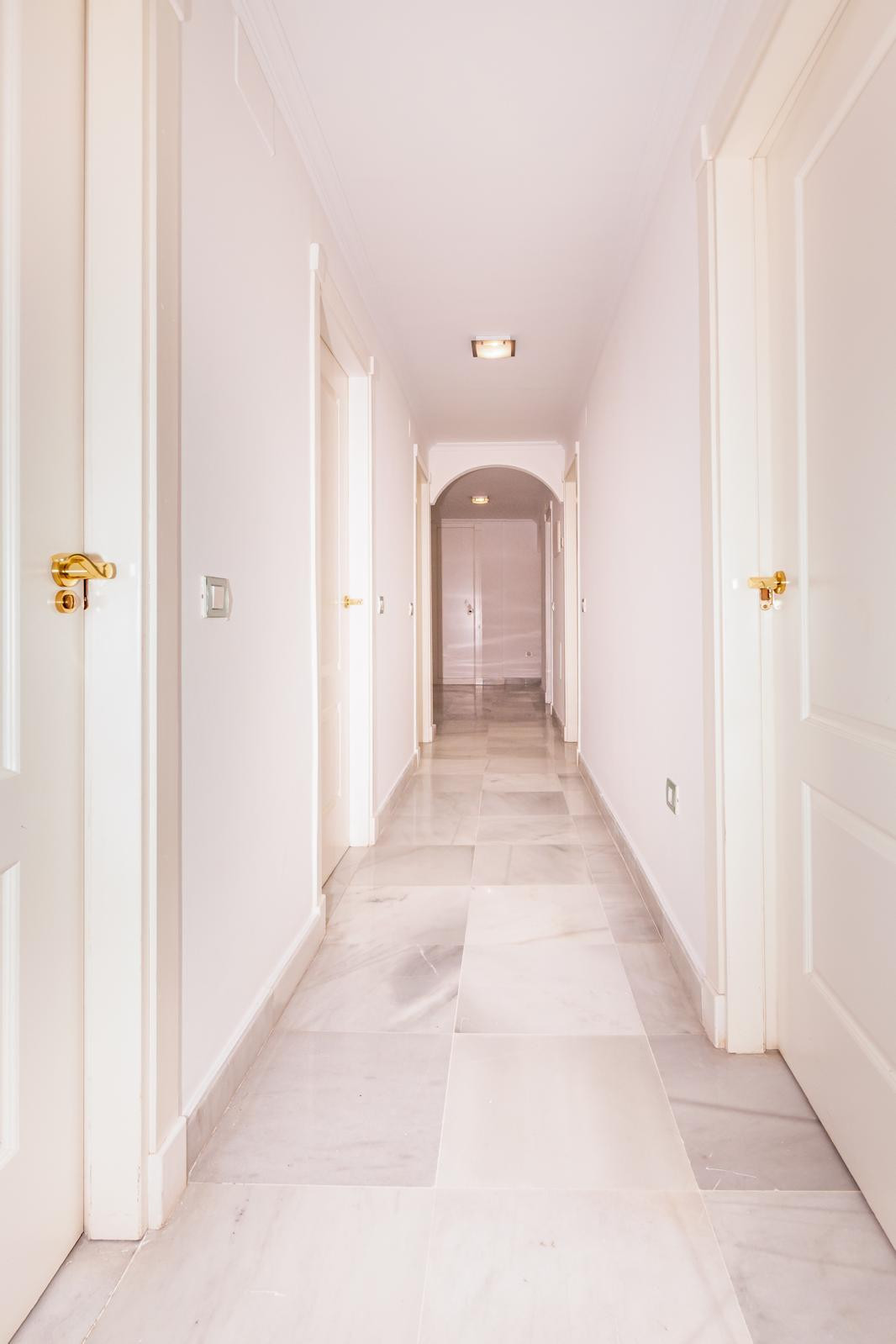 Appartement te koop in Hacienda del Sol | 4 slaapkamers H5234881