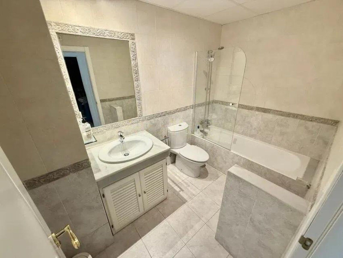 Appartement te koop in Hacienda del Sol | 5 slaapkamers H5258671