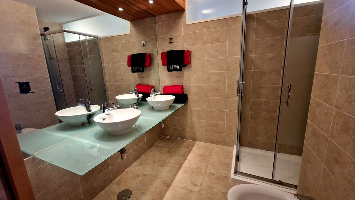 Apartment te koop in Higueron | 2 slaapkamers H5027101