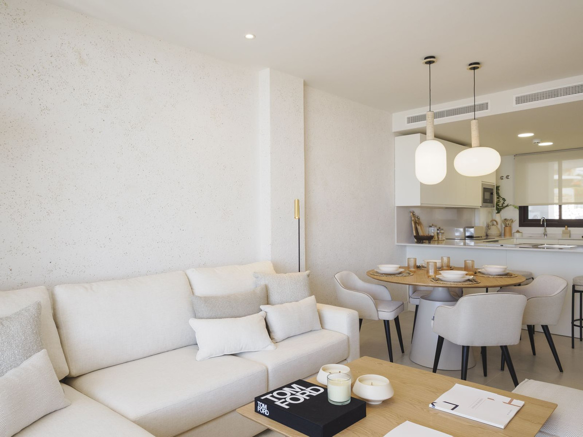 Appartement te koop in Higueron | 2 slaapkamers H5126155