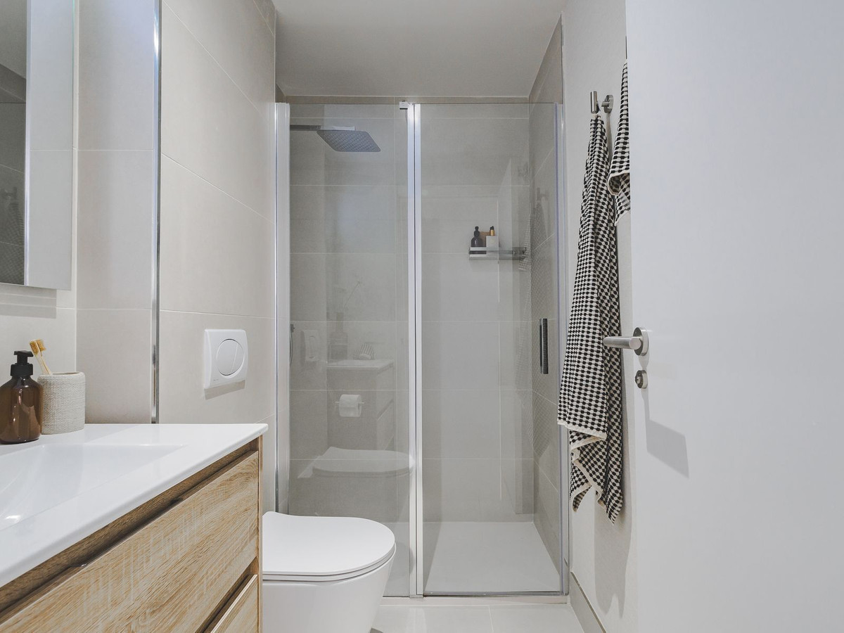 Appartement te koop in Higueron | 2 slaapkamers H5126155
