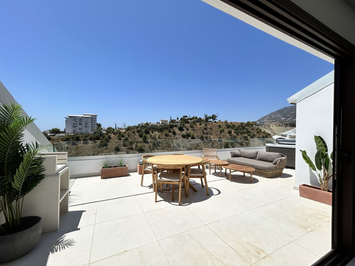 Penthouse te koop in Higueron | 2 slaapkamers H5128924