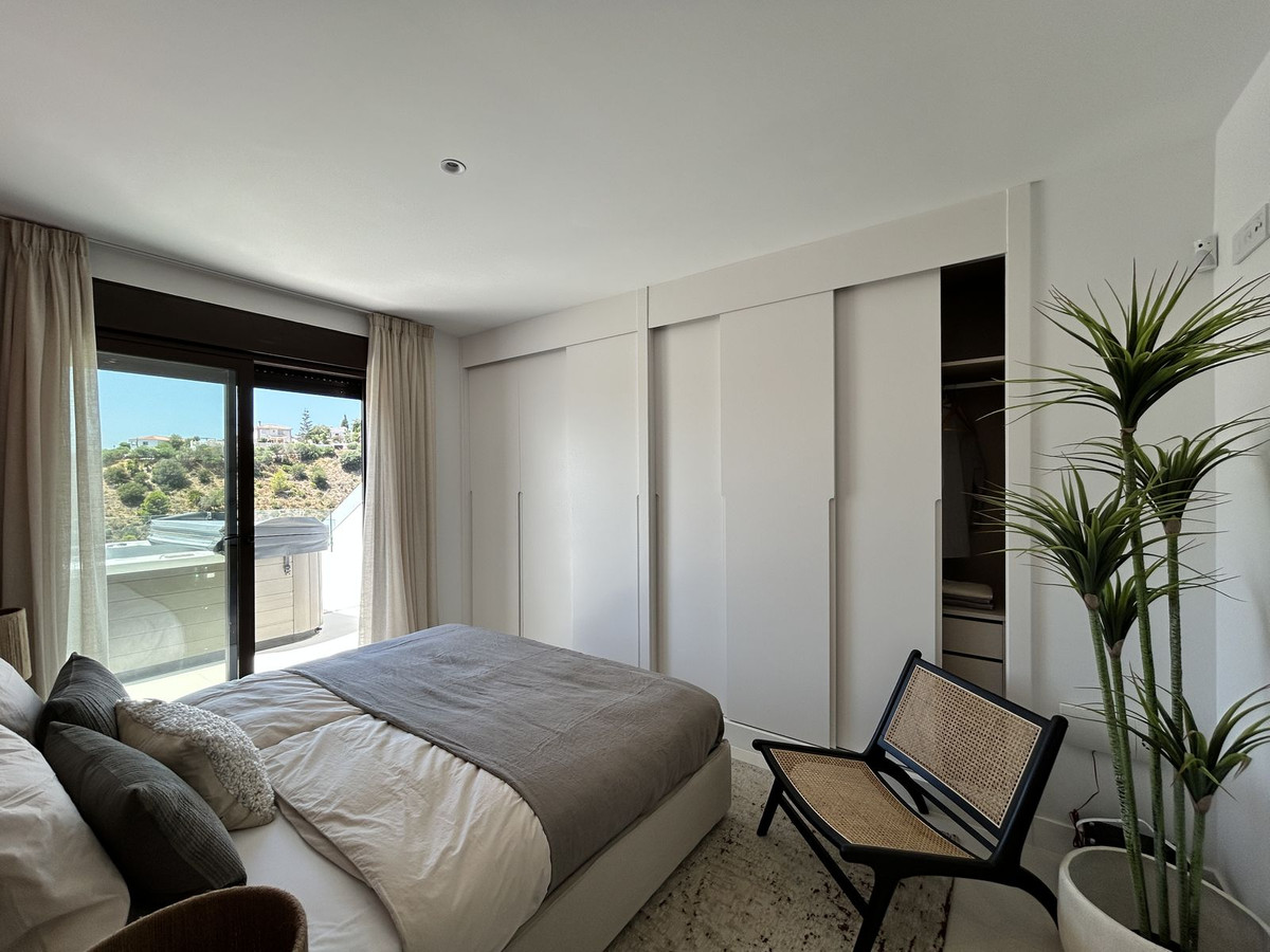 Penthouse te koop in Higueron | 2 slaapkamers H5128924