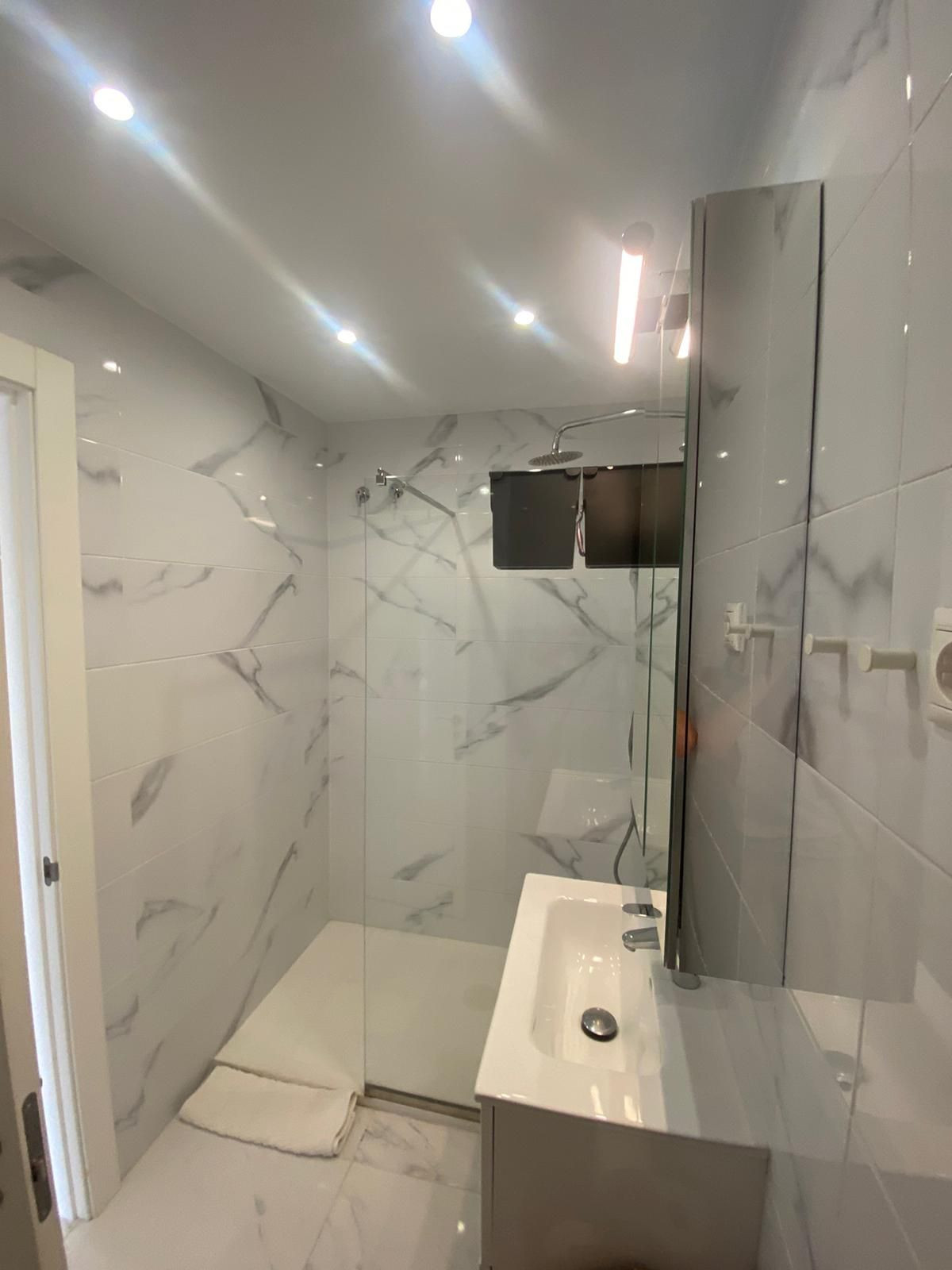 Appartement te koop in Higueron | 2 slaapkamers H5132248
