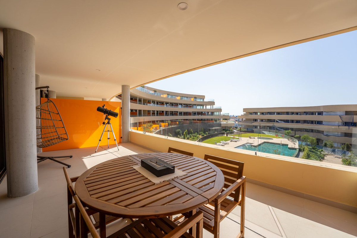Appartement te koop in Higueron | 2 slaapkamers H5136475