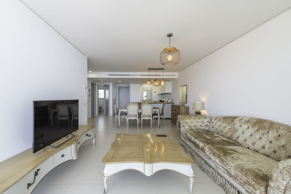 Appartement te koop in Higueron | 2 slaapkamers H5156986