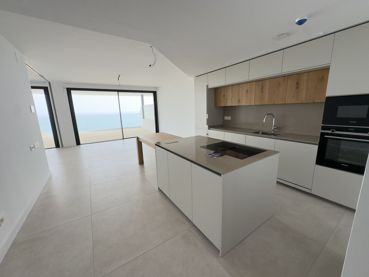 Appartement te koop in Higueron | 2 slaapkamers H5158216