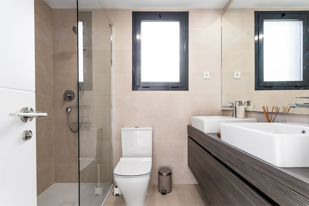 Appartement te koop in Higueron | 3 slaapkamers H5245627