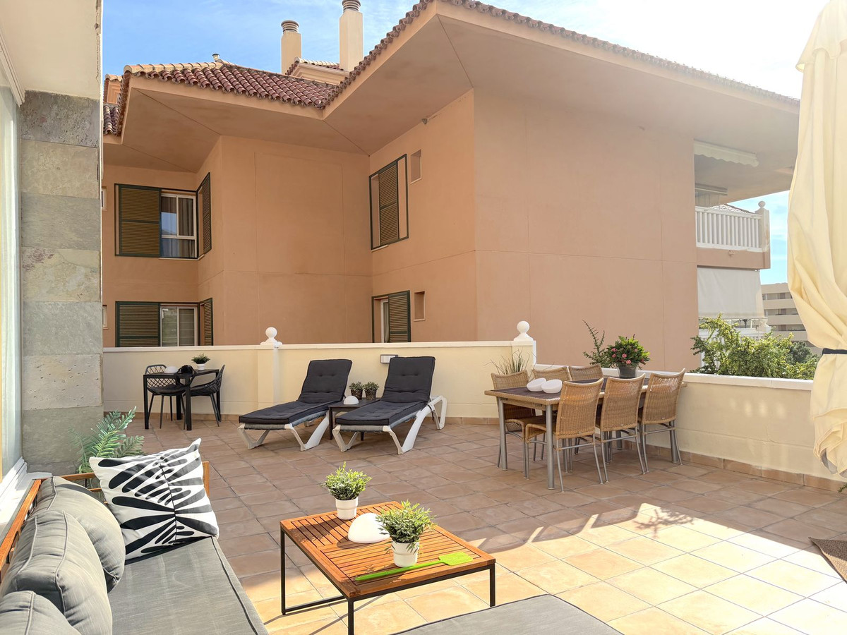 Appartement te koop in Higueron | 2 slaapkamers H5249311