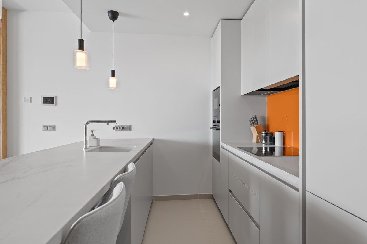 Appartement te koop in Higueron | 2 slaapkamers H5252206