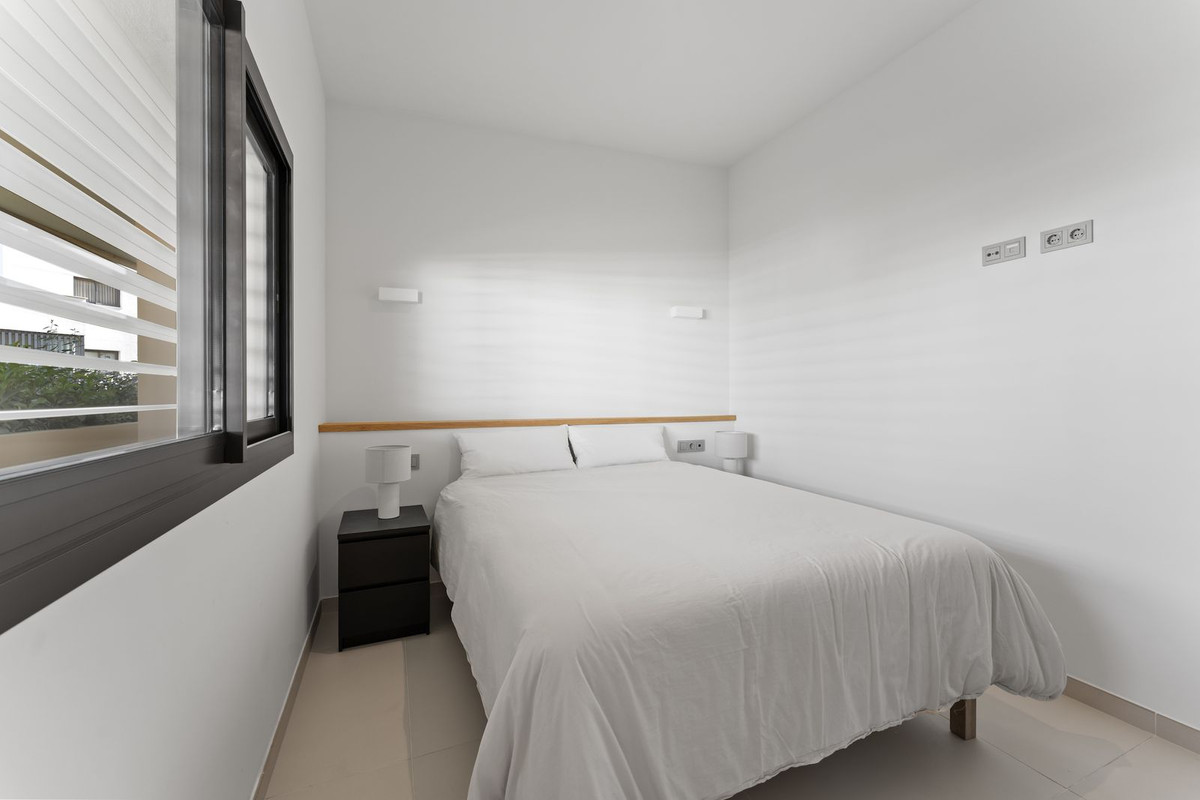 Appartement te koop in Higueron | 2 slaapkamers H5252206