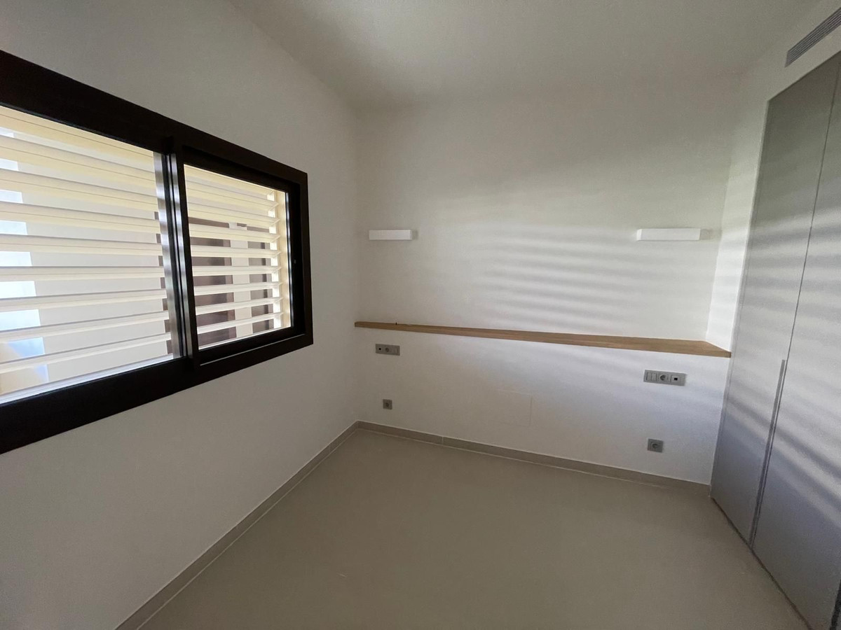 Appartement te koop in Higueron | 2 slaapkamers H5256799