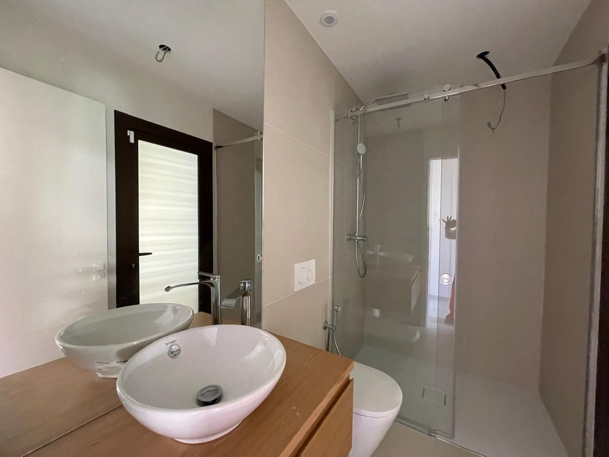 Appartement te koop in Higueron | 2 slaapkamers H5256799