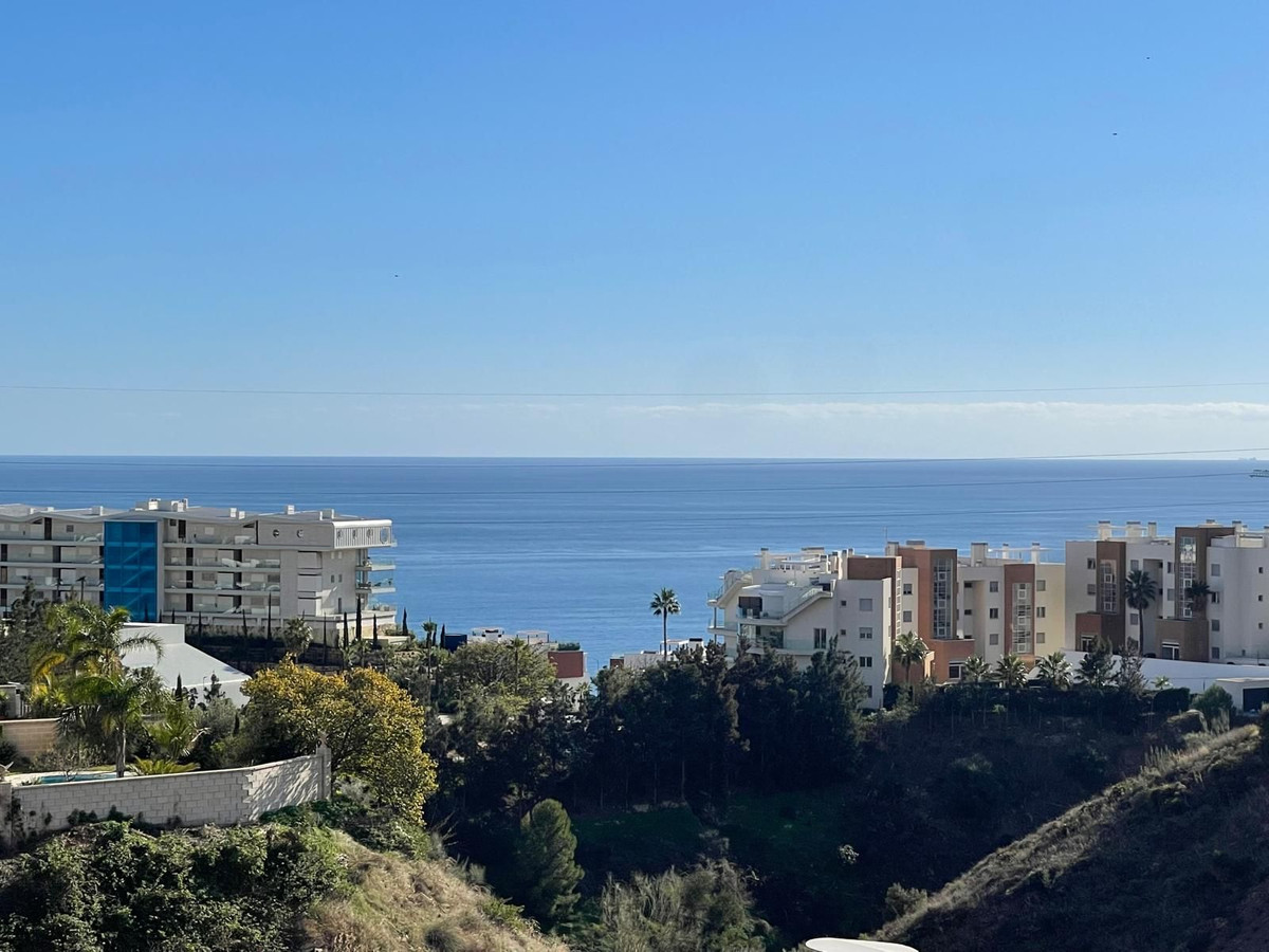 Appartement te koop in Higueron | 2 slaapkamers H5256799