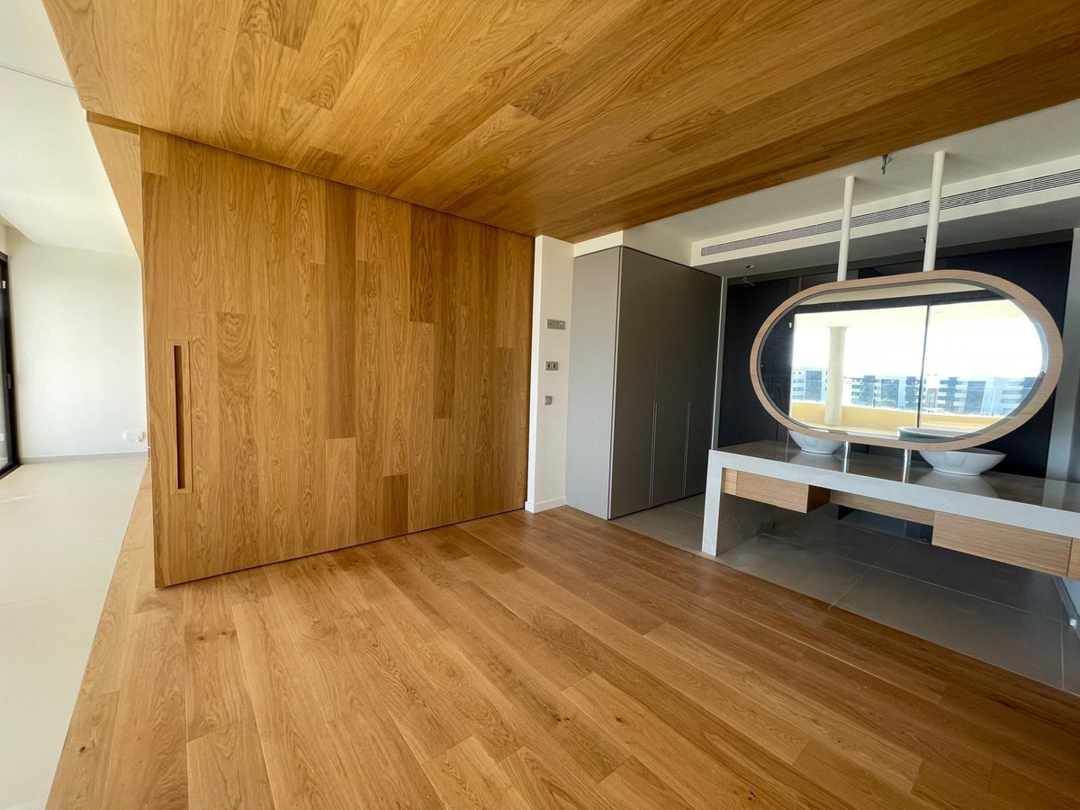 Appartement te koop in Higueron | 2 slaapkamers H5256799