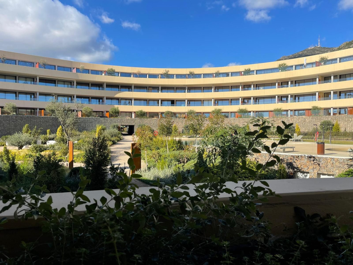 Appartement te koop in Higueron | 2 slaapkamers H5256799