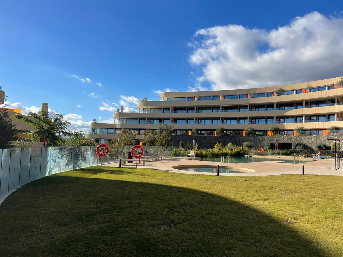 Appartement te koop in Higueron | 2 slaapkamers H5256799