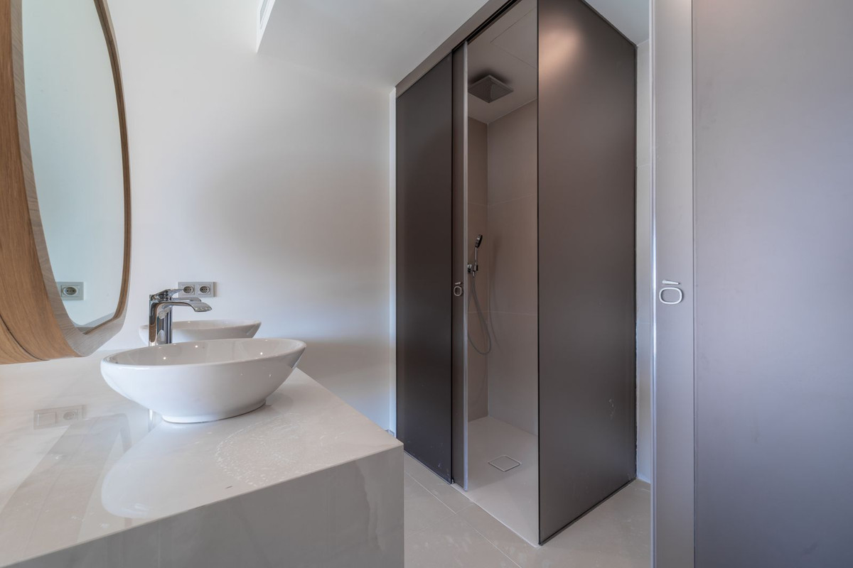 Appartement te koop in Higueron | 2 slaapkamers H5257696