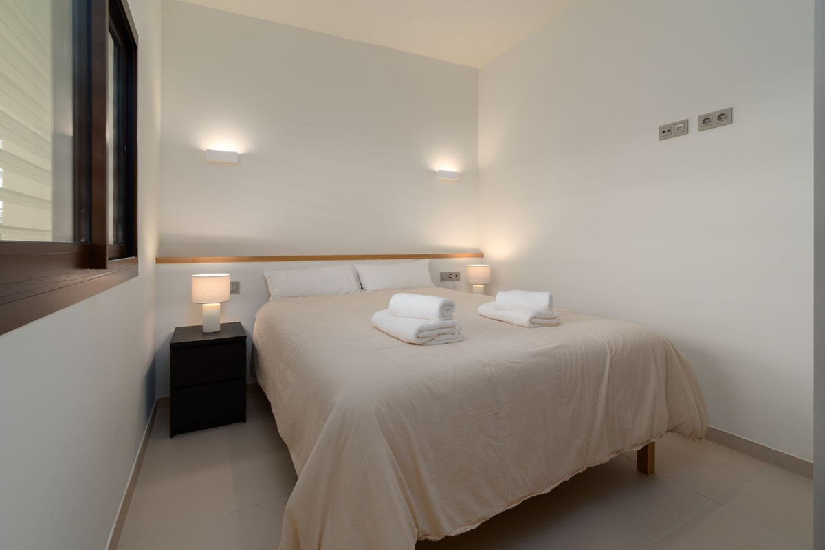 Appartement te koop in Higueron | 2 slaapkamers H5294122