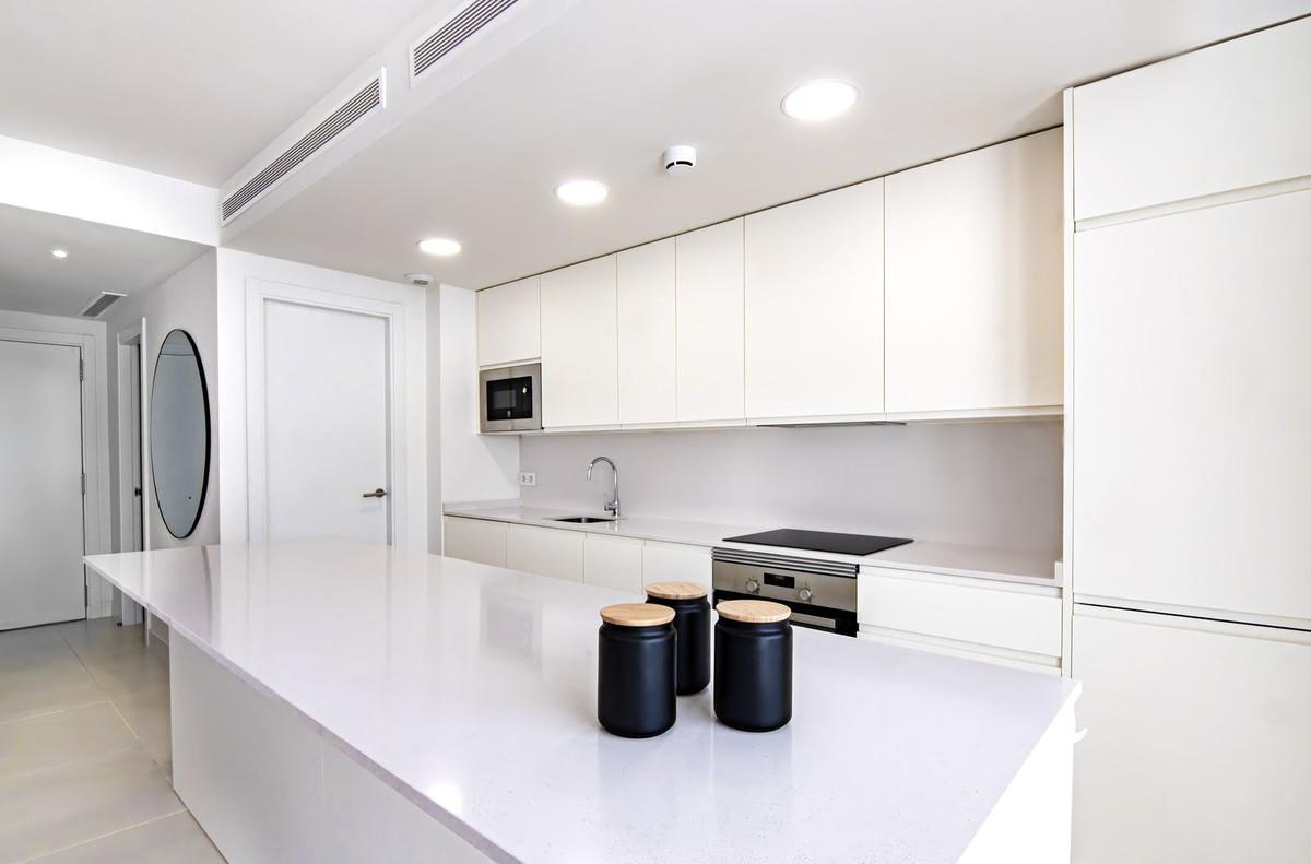 Appartement te koop in Higueron | 4 slaapkamers H5306098