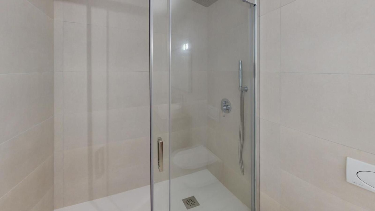 Appartement te koop in Higueron | 2 slaapkamers H5321659