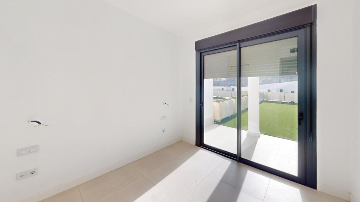 Appartement te koop in Higueron | 2 slaapkamers H5321659