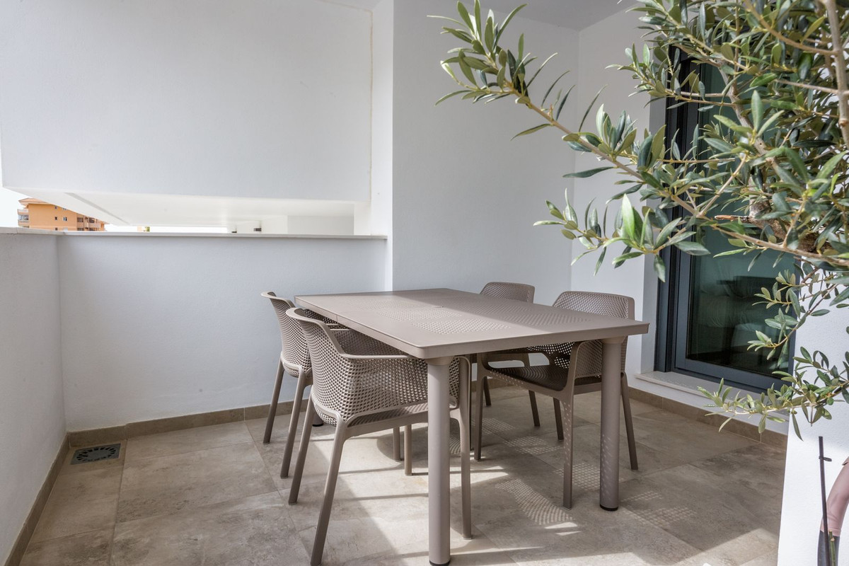 Appartement te koop in Higueron | 2 slaapkamers H5375947